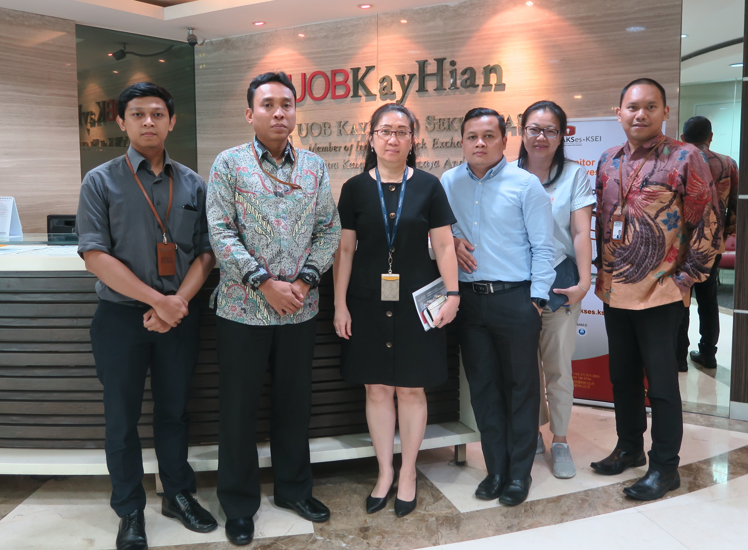 Kunjungan ke PT UOB Kay Hian Sekuritas dalam Rangka Sosialisasi Dana Perlindungan Pemodal