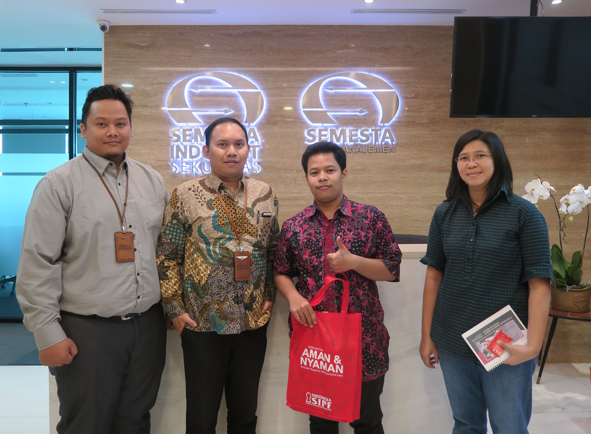 Kunjungan ke PT Semesta Indovest Sekuritas dalam Rangka Sosialisasi Dana Perlindungan Pemodal