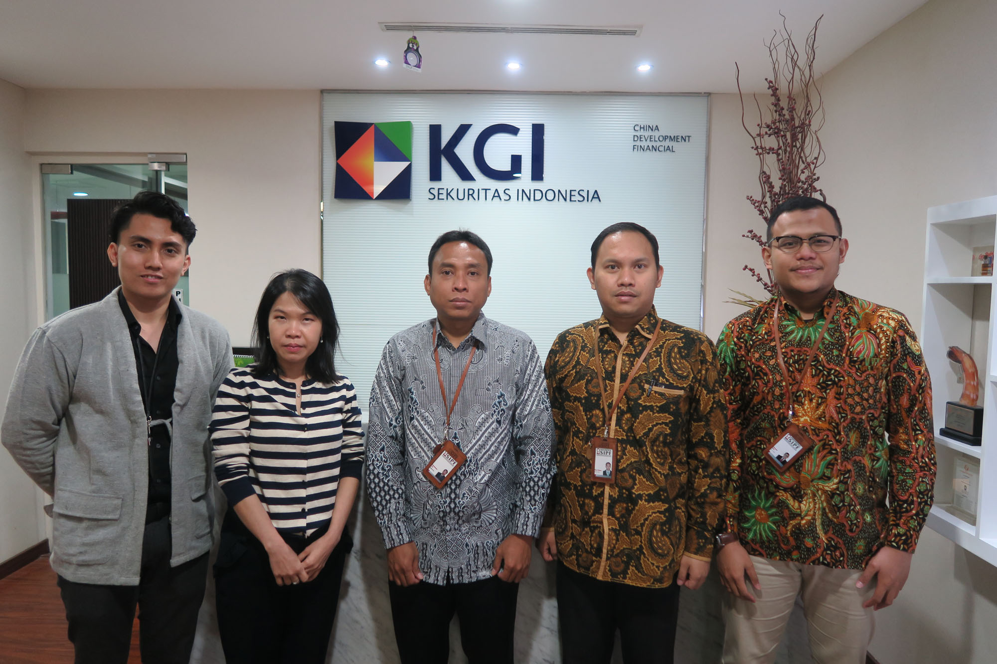 Kunjungan ke PT KGI Sekuritas Indonesia dalam Rangka Sosialisasi Dana Perlindungan Pemodal