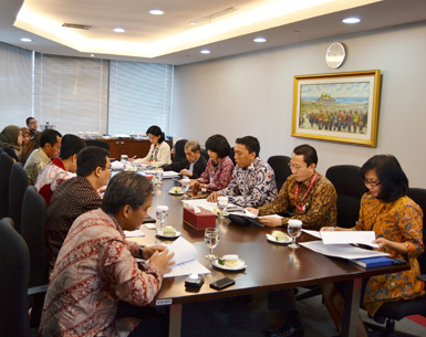 Rapat Umum Pemegang Saham Tahunan untuk Tahun Buku 2012